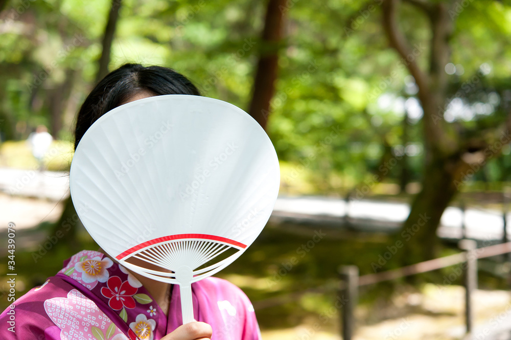 日本和服女人的画像