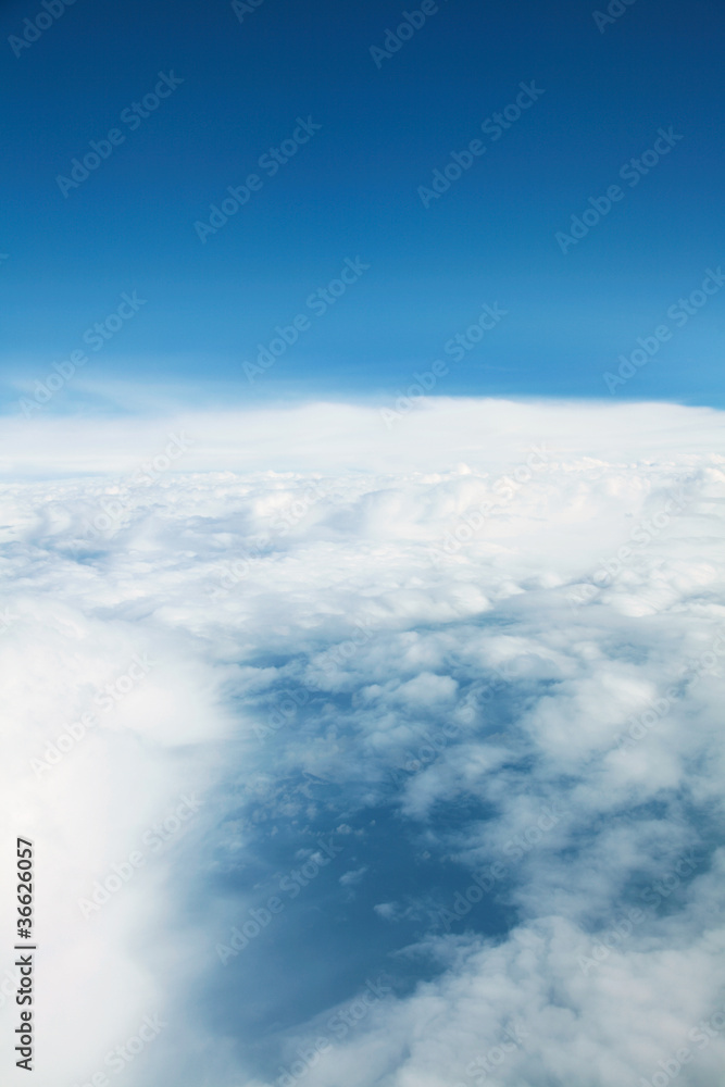 雲の上の空