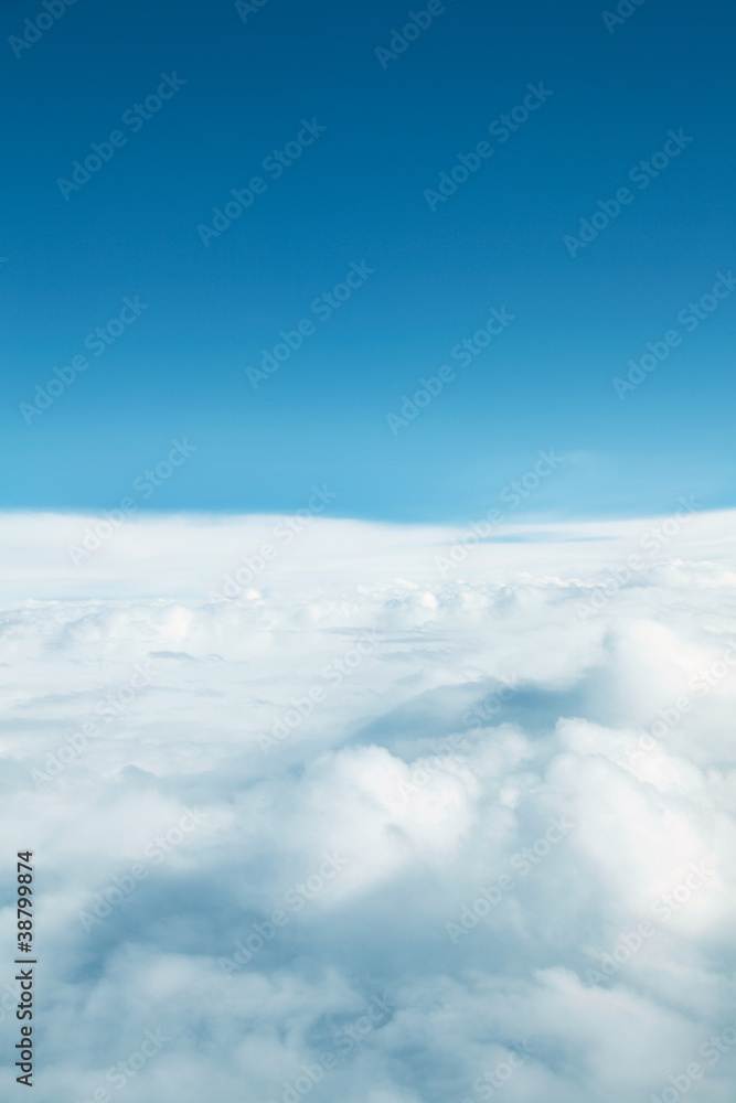 雲の上の空