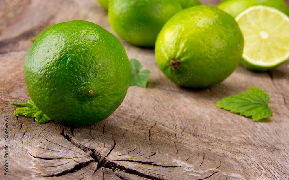 Fresh limes