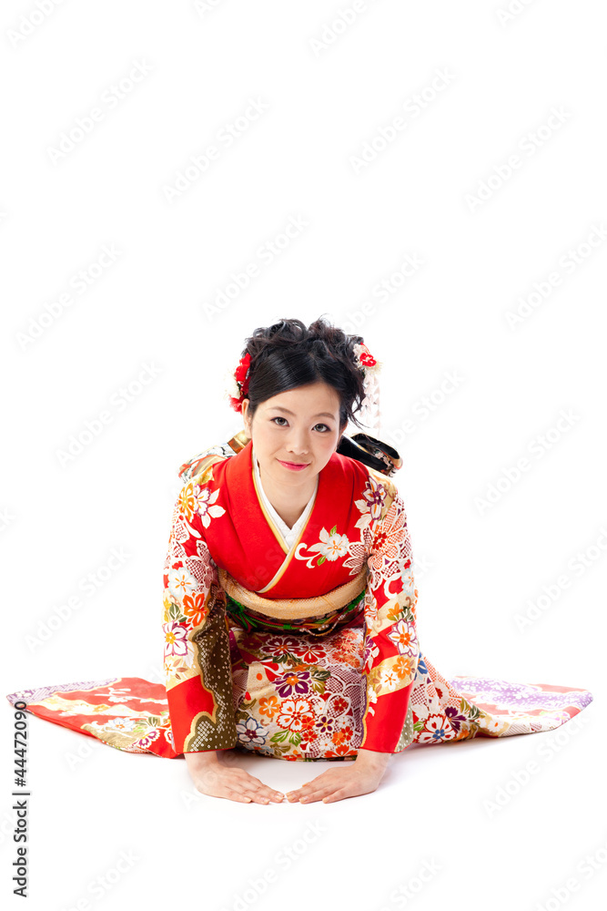 japanese kimono woman sitting