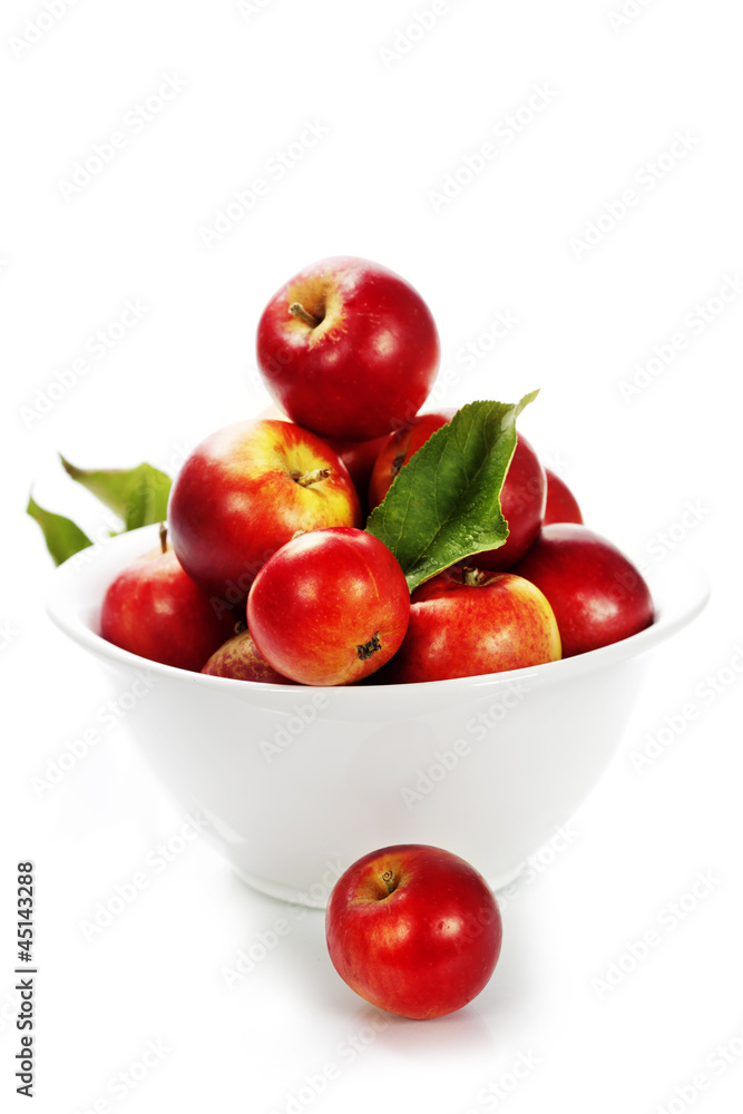 apples in a bowl