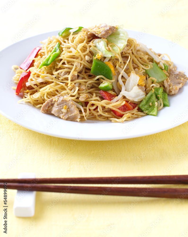 chinese stir-fried noodles