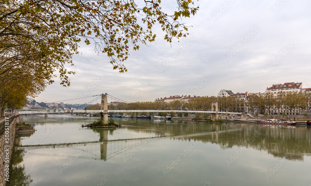 Passerelle du College，法国里昂的一座人行天桥