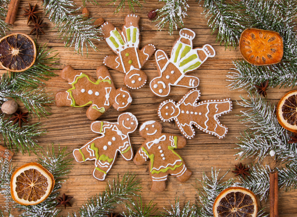 Gingerbread with fir tree braches