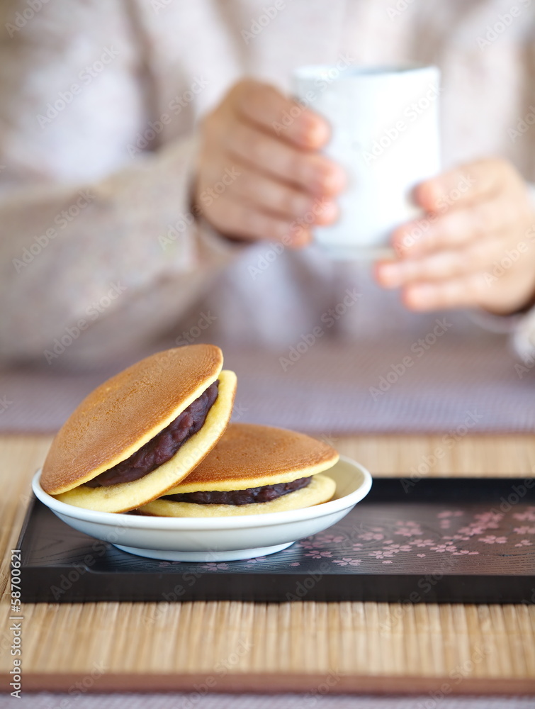 Dorayaki日本传统煎饼甜点