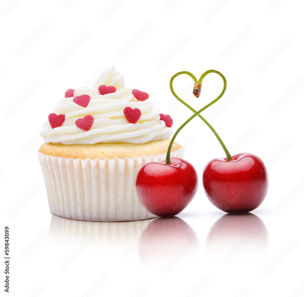 Kirschen und Cupcake