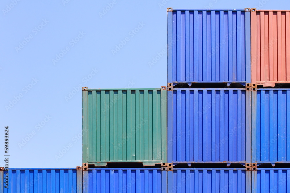 Containers shipping