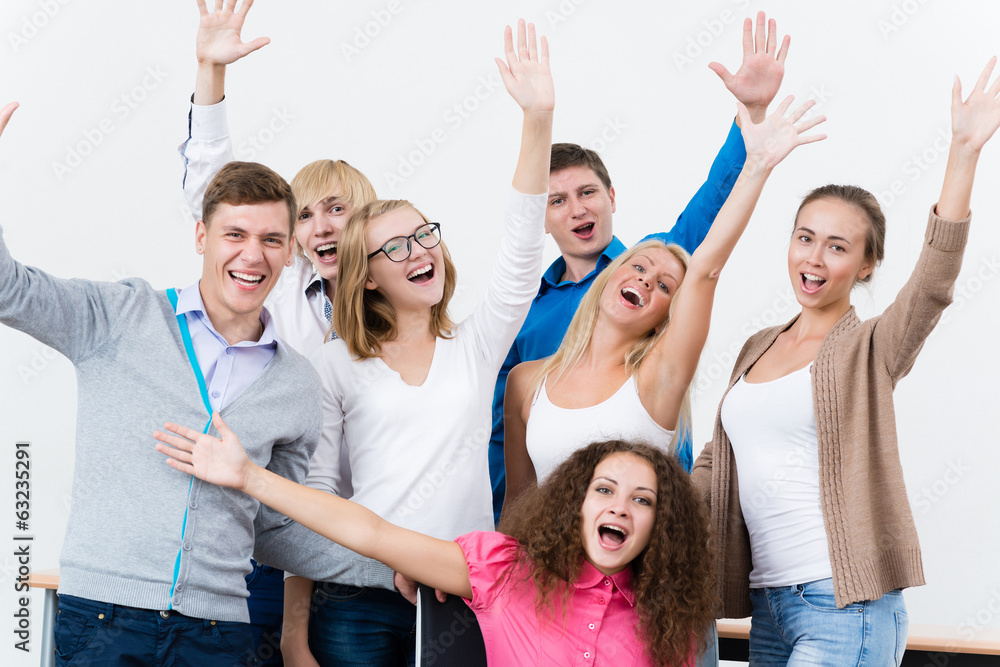 students in the class raised their hands