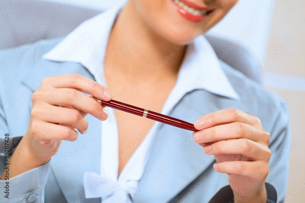 close-up of hands of a business woman