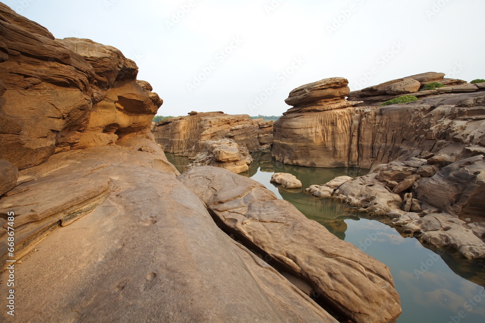 Sam-Pan-Bok Grand Canyon Ubon Ratchathani Thailand