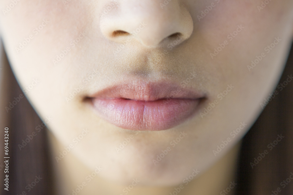 Close-up of the mouth of the female