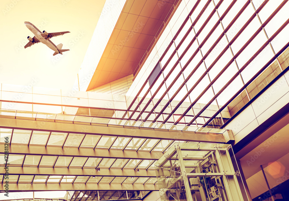 Terminal building and aircraft