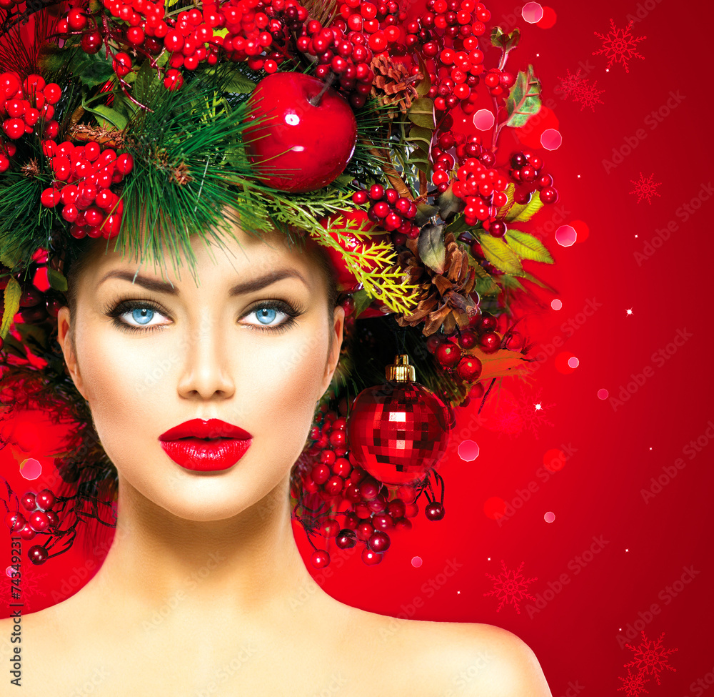 Christmas fashion model woman. Xmas hairstyle and makeup