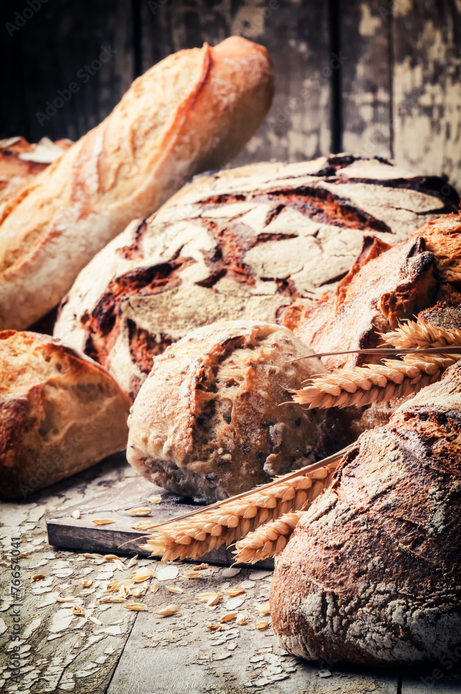 Freshly baked bread in rustic setting