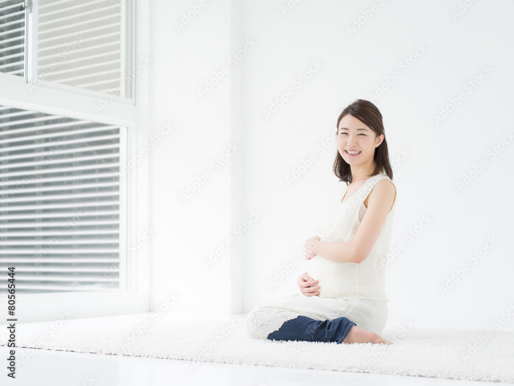 若い妊婦