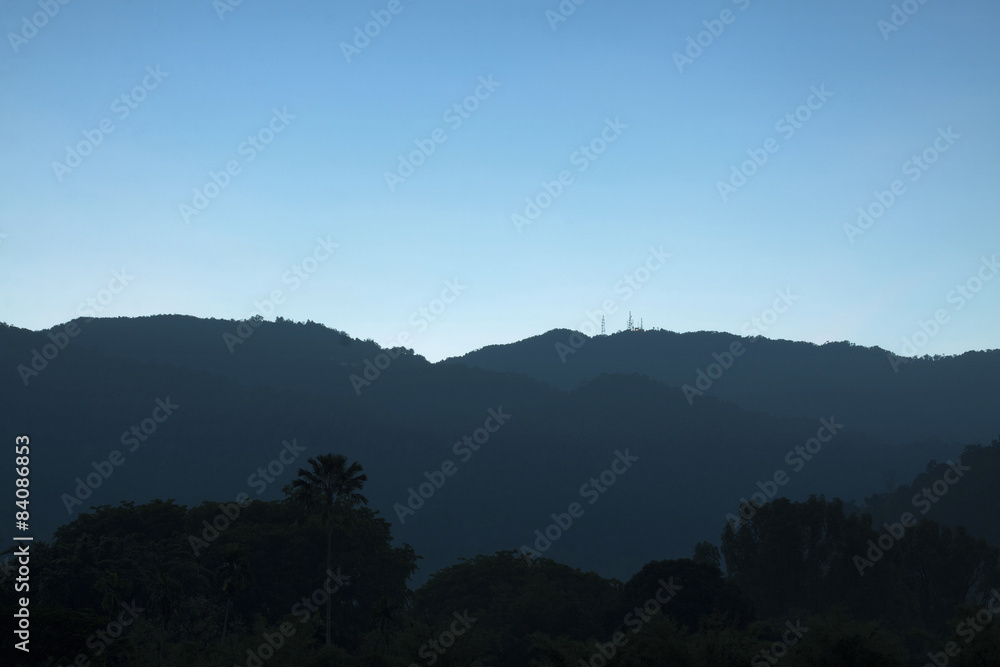 Taiping Lake Garden mountain