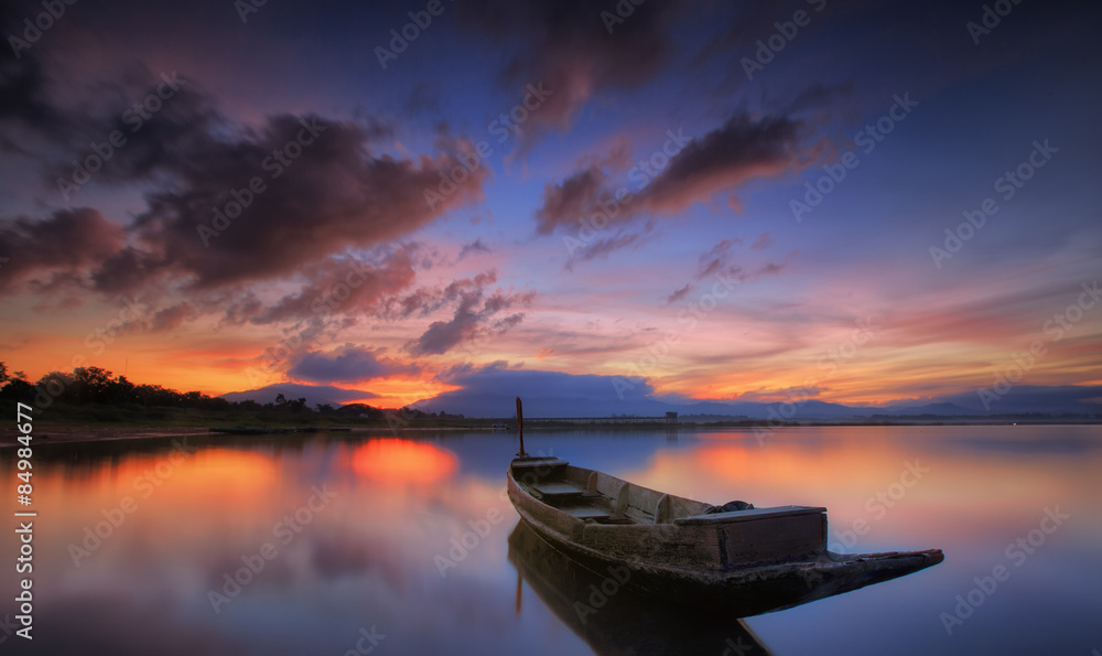 andaman long tailed boat