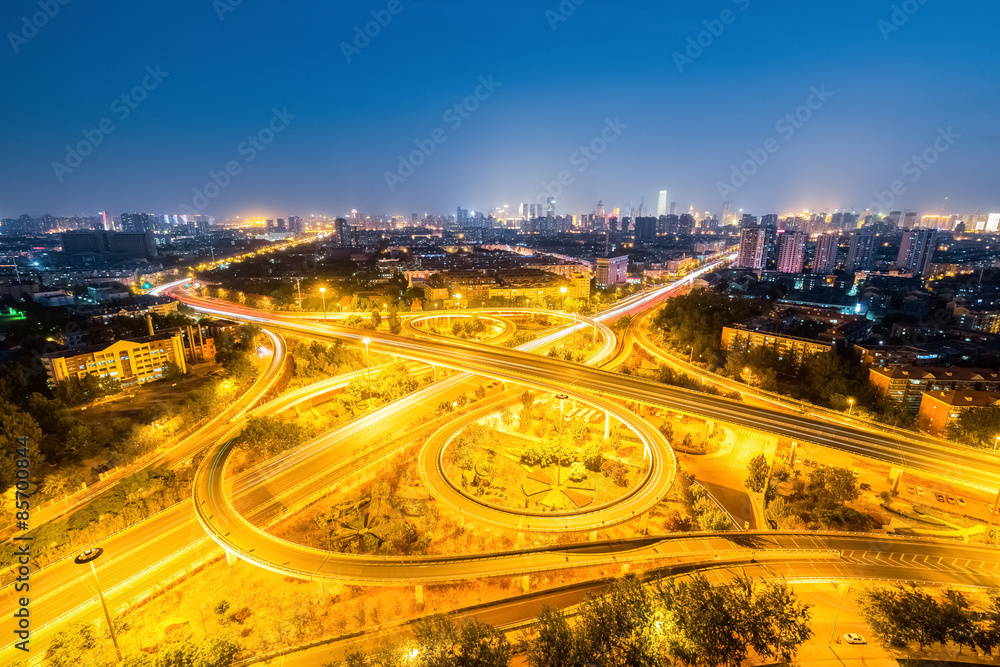 夜间互通道路