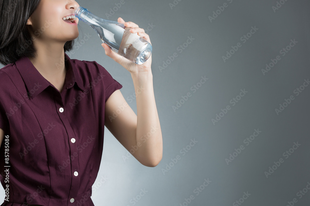 Women are drinking clean water she was refreshing