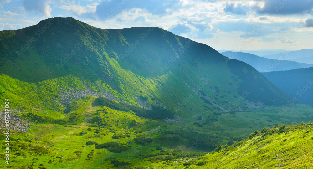 夏季山