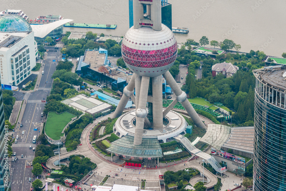 东方明珠塔，上海市地标。