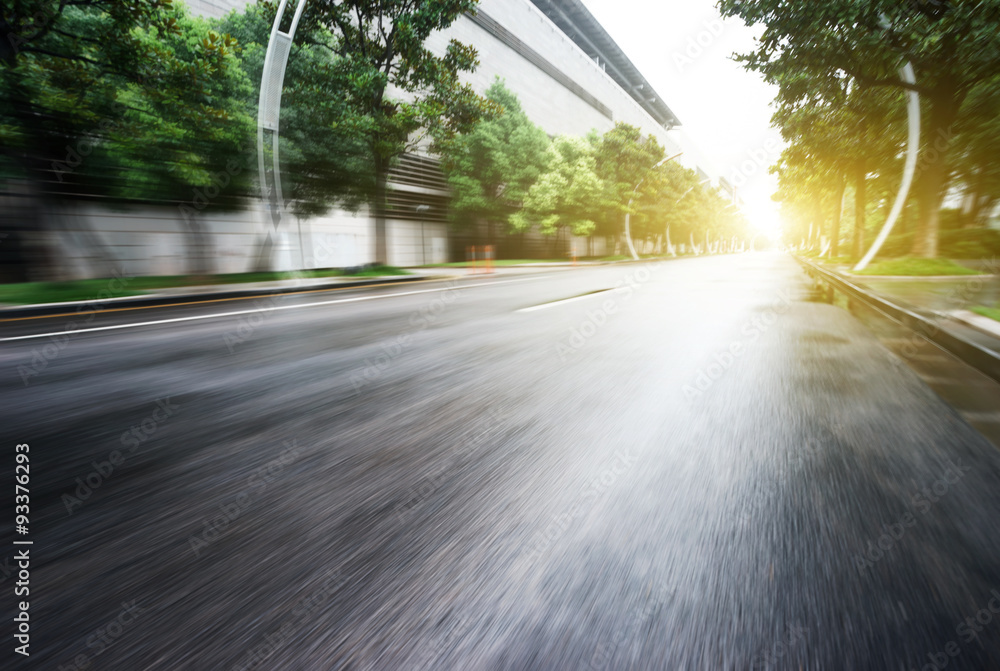 现代城市的柏油路