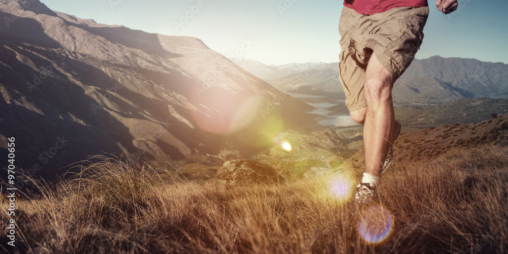 男子登山运动健康概念