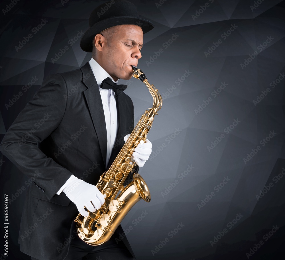 Sax.