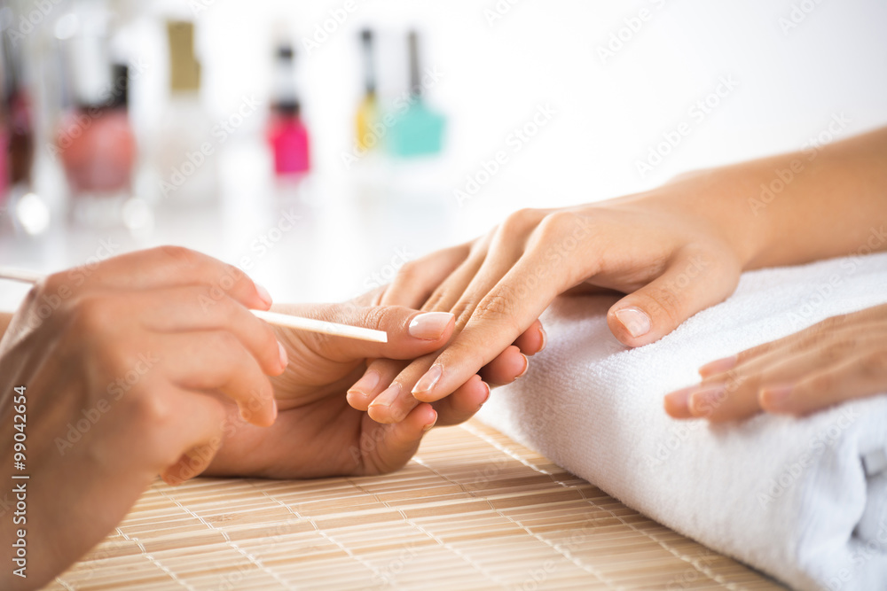 Manicure procedure