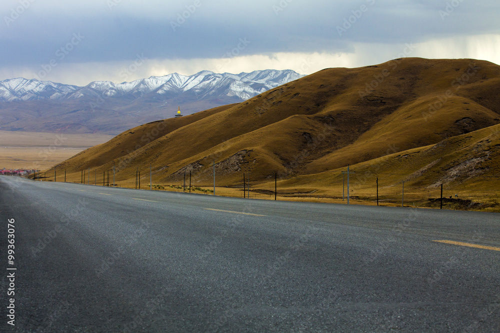 Road and the Qilian Mountain in Qinghai province, China