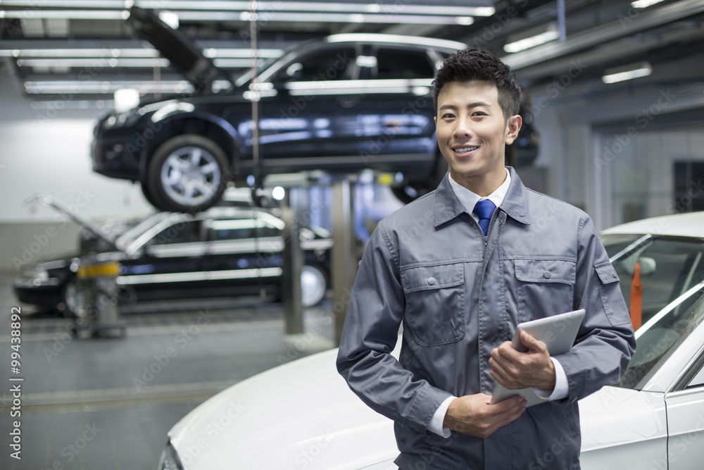 Auto mechanic