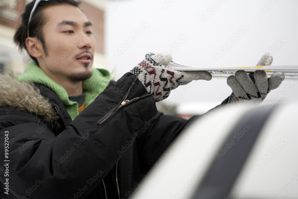 男子滑雪