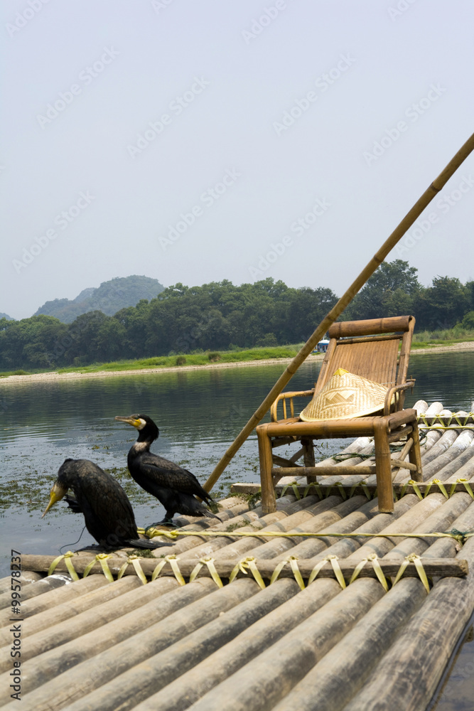 漓江漂流记