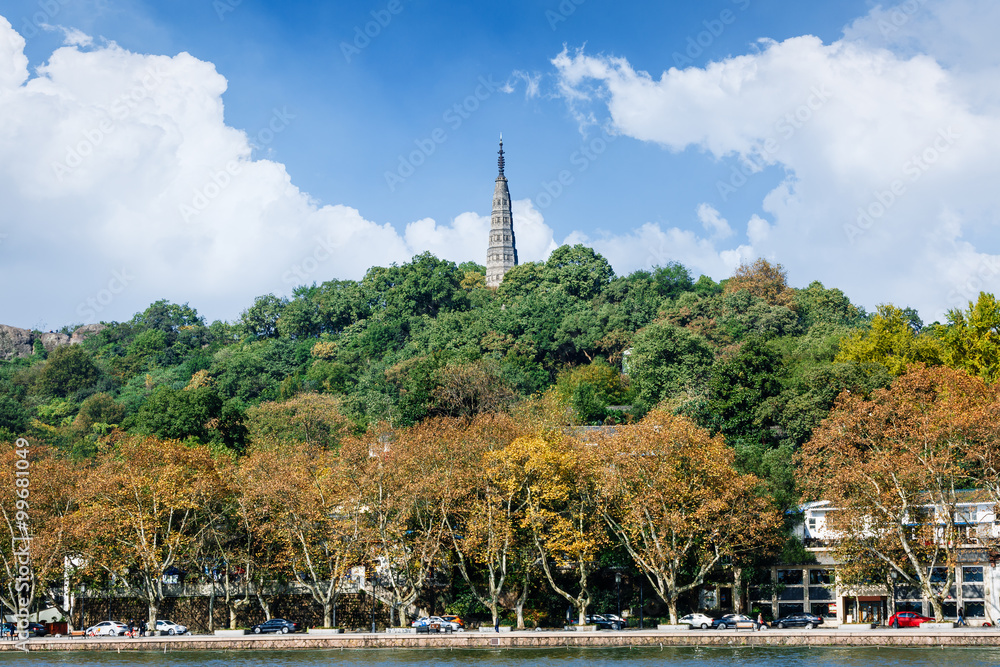 杭州西湖秋日美景古塔