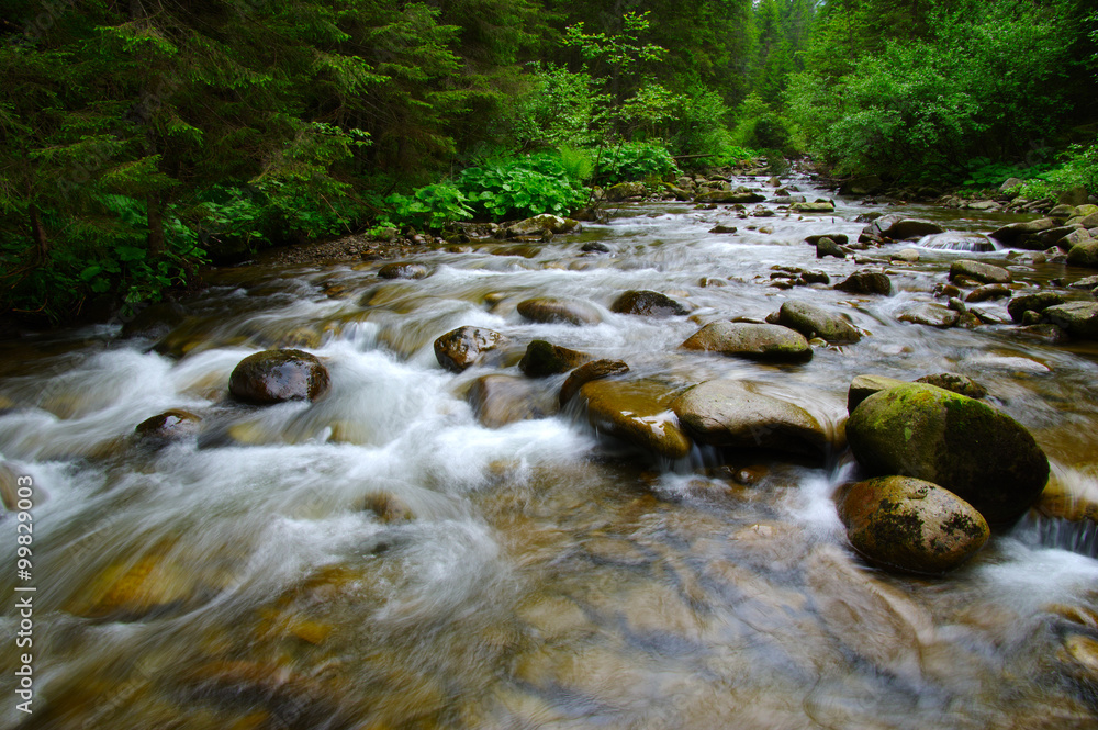 山河