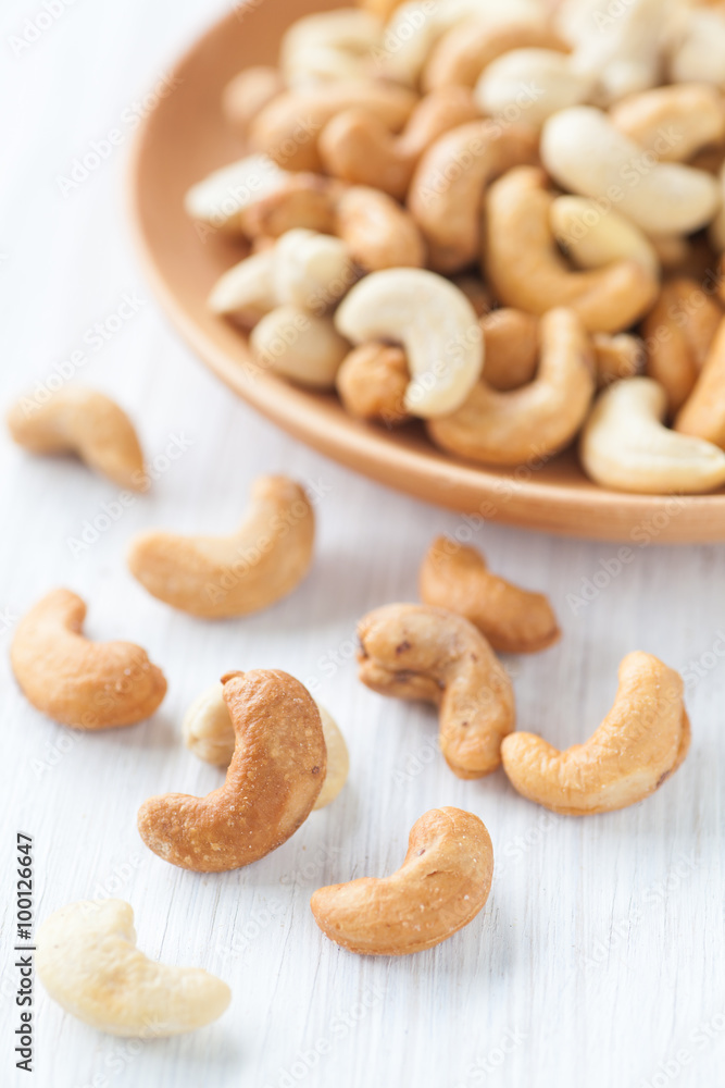 Cashew nuts , The World s Healthiest Foods