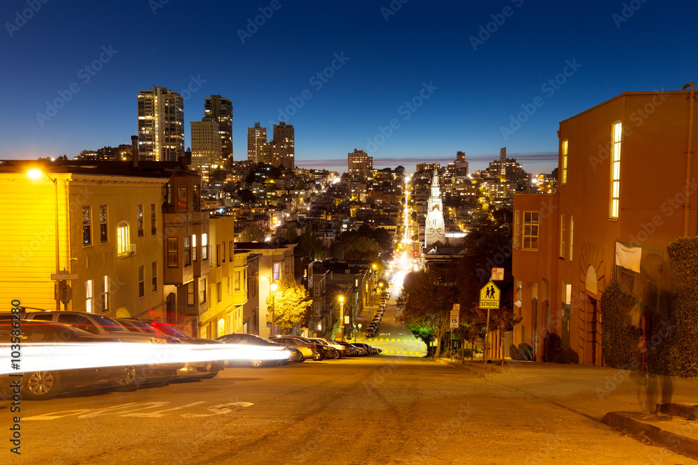 night scene of city road in San Francisco