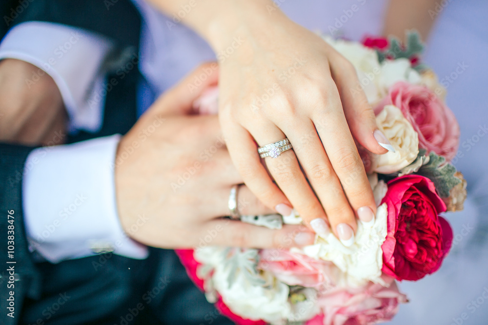 Bride holding bouguet of flowers