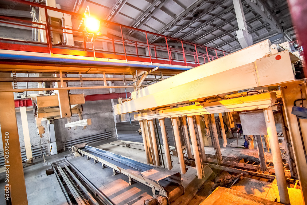 Production of aerated concrete blocks at factory processing step