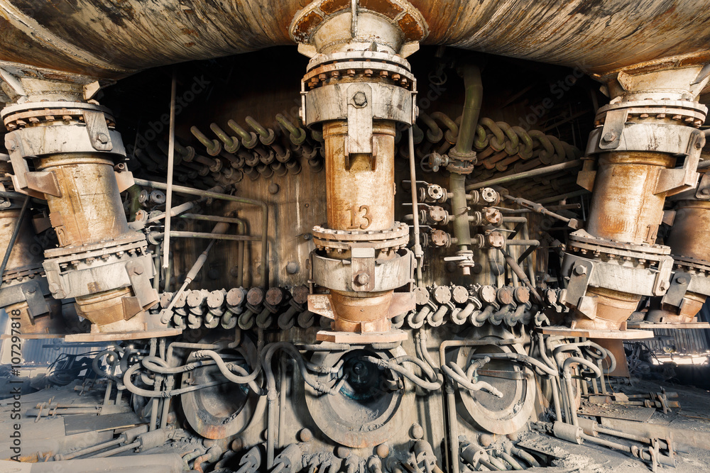 Abandoned factory，old industrial equipment background