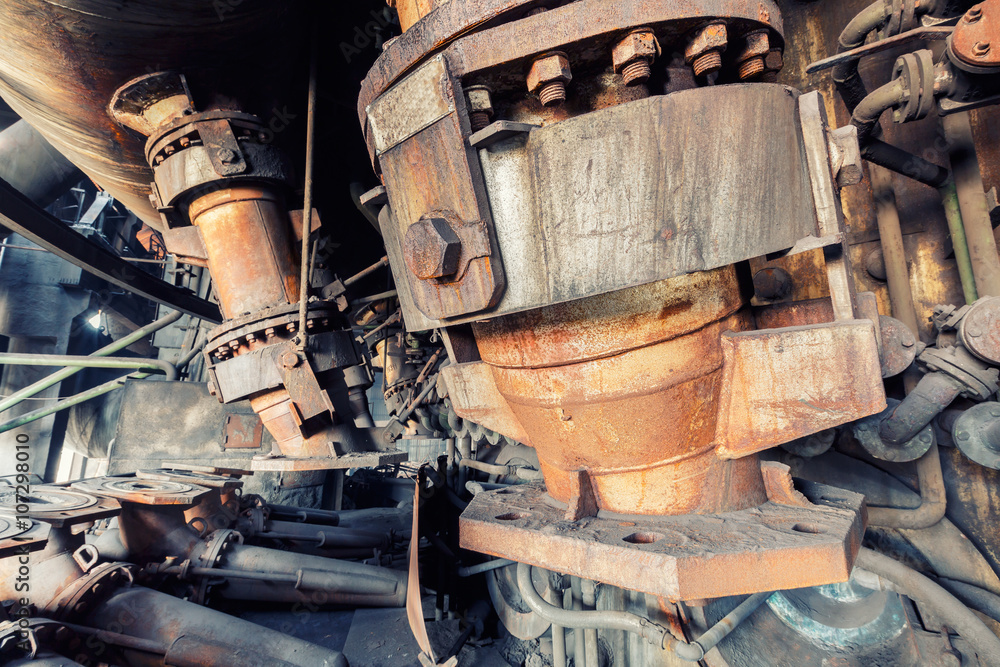 Abandoned factory，old industrial equipment background