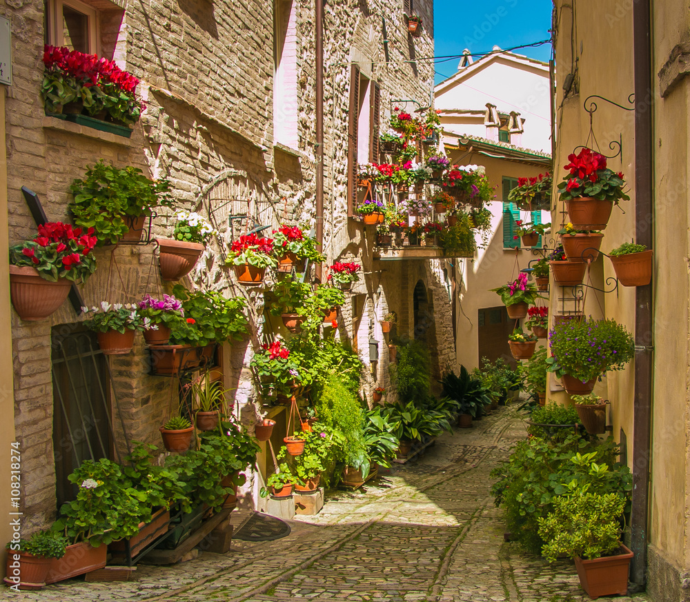 Primavera in uno dei borghi più belli dItalia