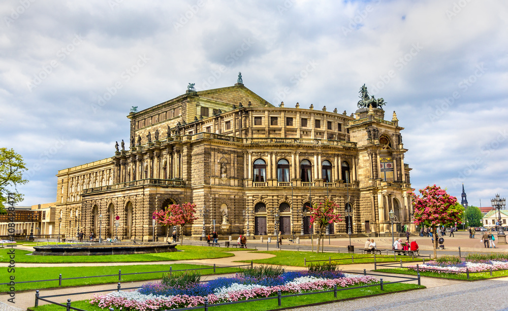 Semperoper，萨克森州德累斯顿的一家歌剧院