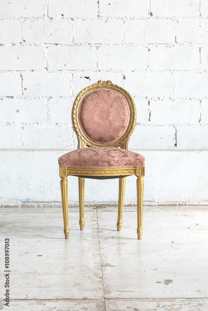 classic chair style in vintage room