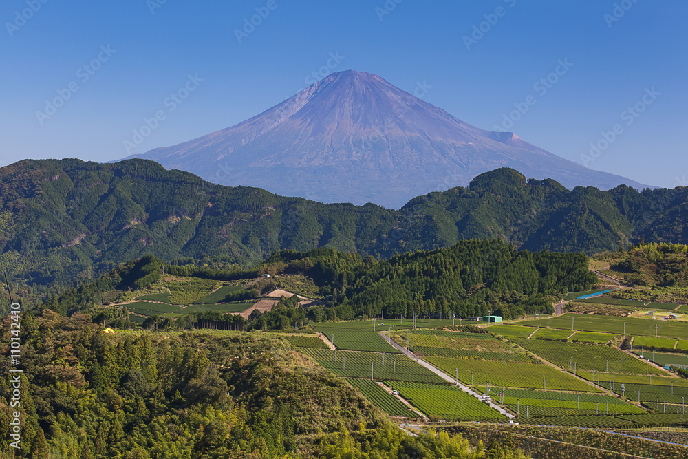 富士山秋季无雪