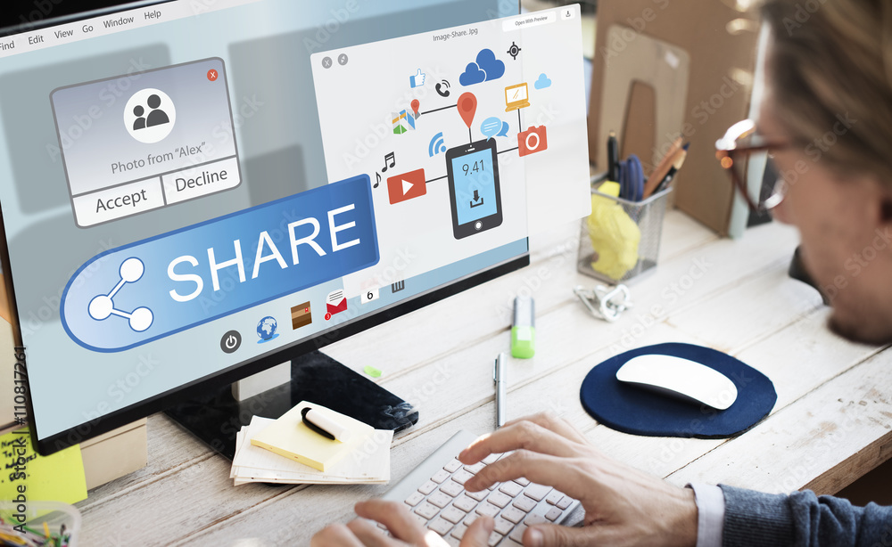 Share Connect Communicate Transfer Cloud Concept