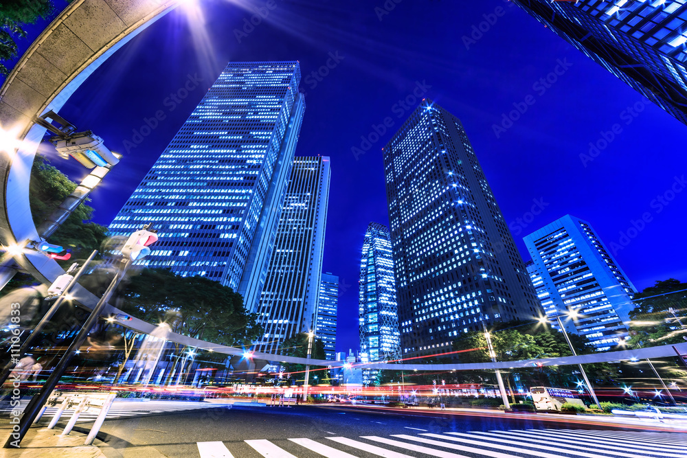 新宿高層ビルの夜景