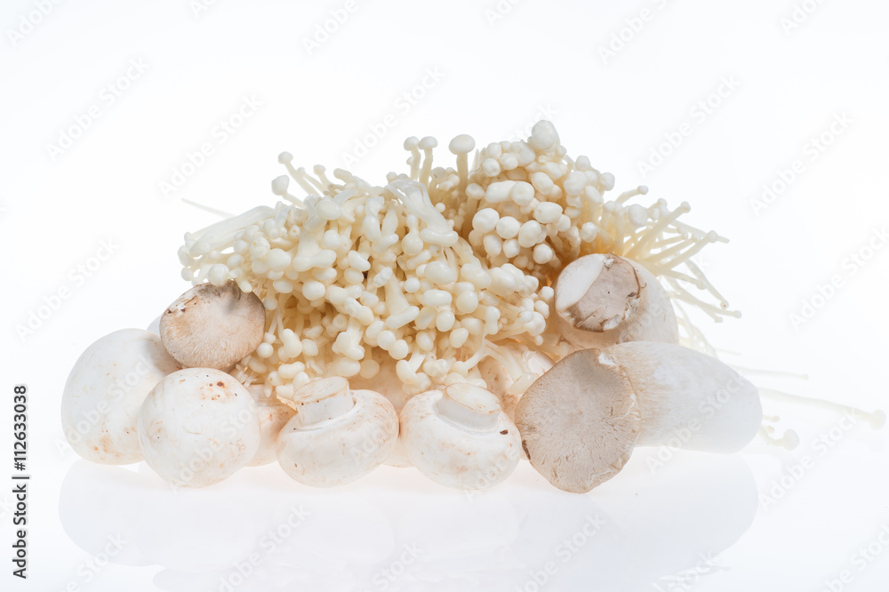 needle mushroom，Matsutake，king oyster mushroom
