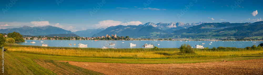 Historic town of Rapperswil with Zürichsee at sunset, canton of St. Gallen, Switzerland